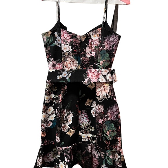 Nicholas Arielle Dress - Size 4 - Preloved - Picture 7 of 10